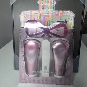 Wendy Bellissimo Hand Cream and Nail File Gift Set